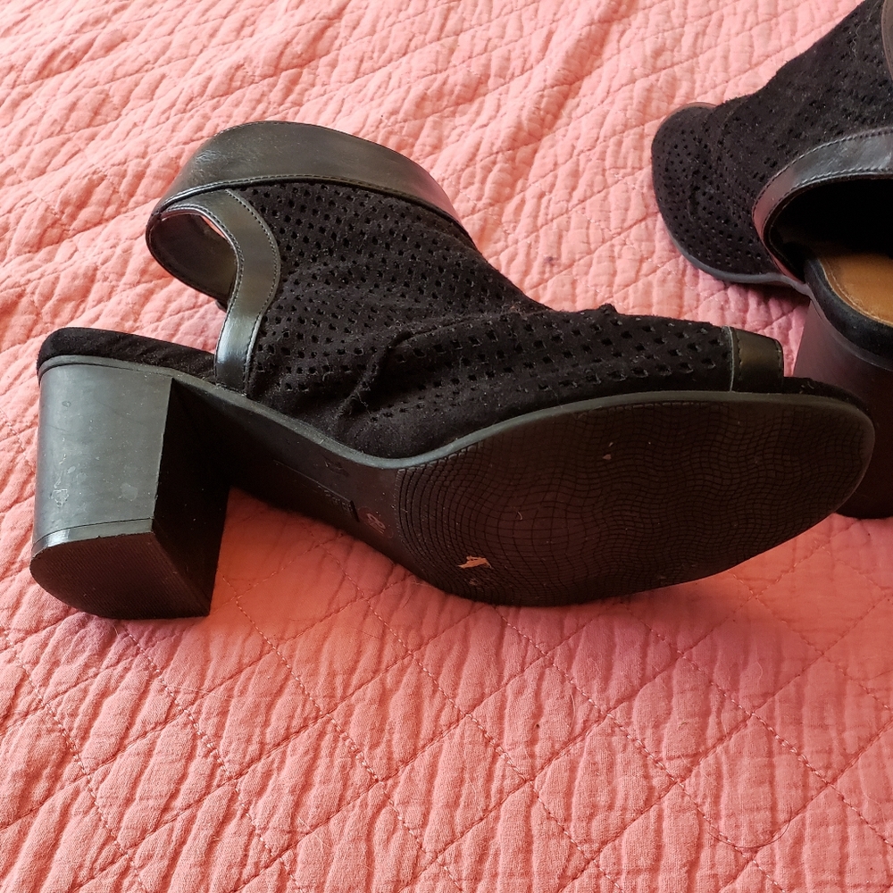 Madeline girl booties - Picture 6 of 7